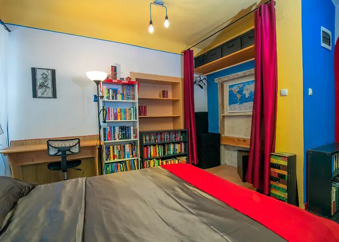 The Book Nest